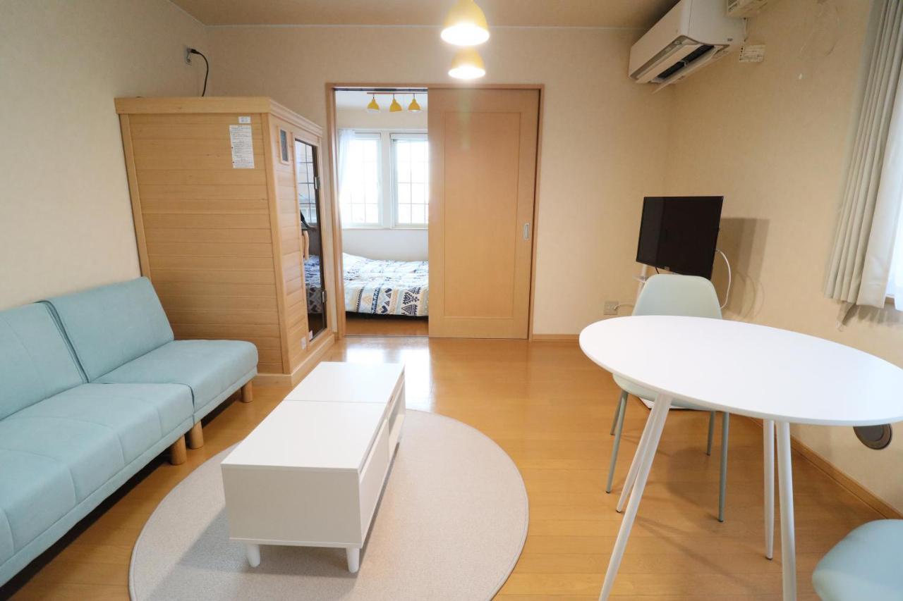 Apartment Pier21 *